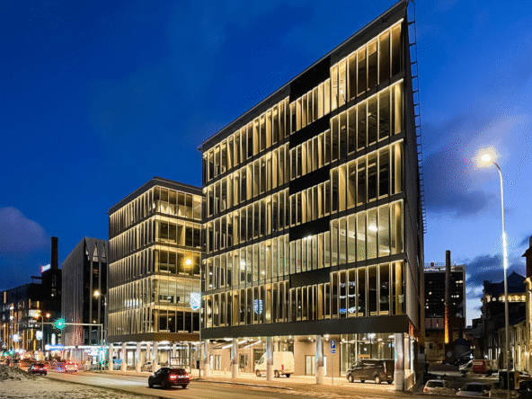 mc79839_office01_13