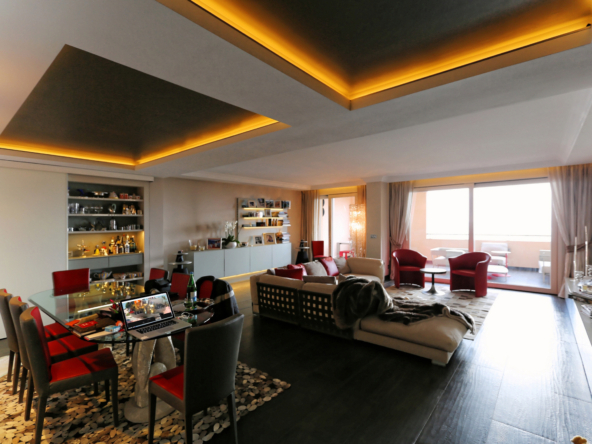 50036-00_MARIVAREALESTATE_HP