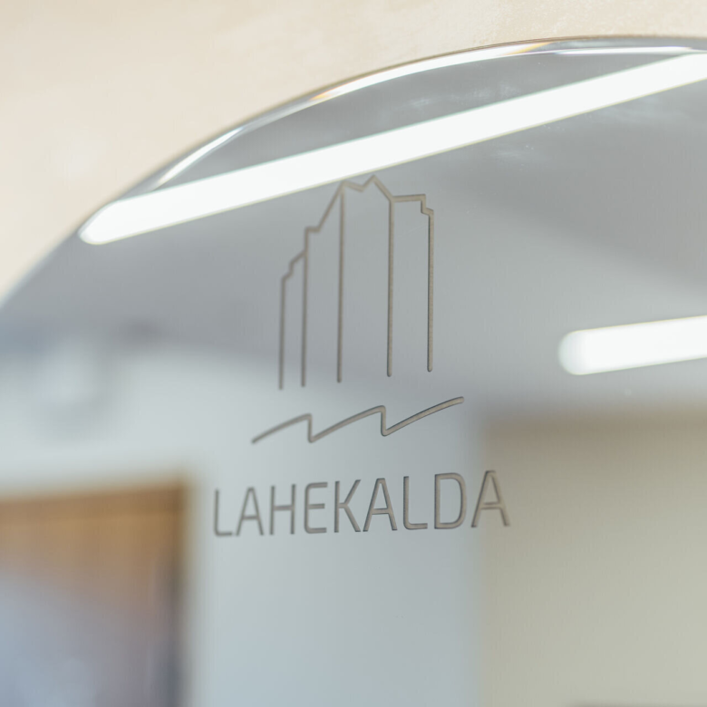 Modern 4-Room Residence in Lahekalda Quarter