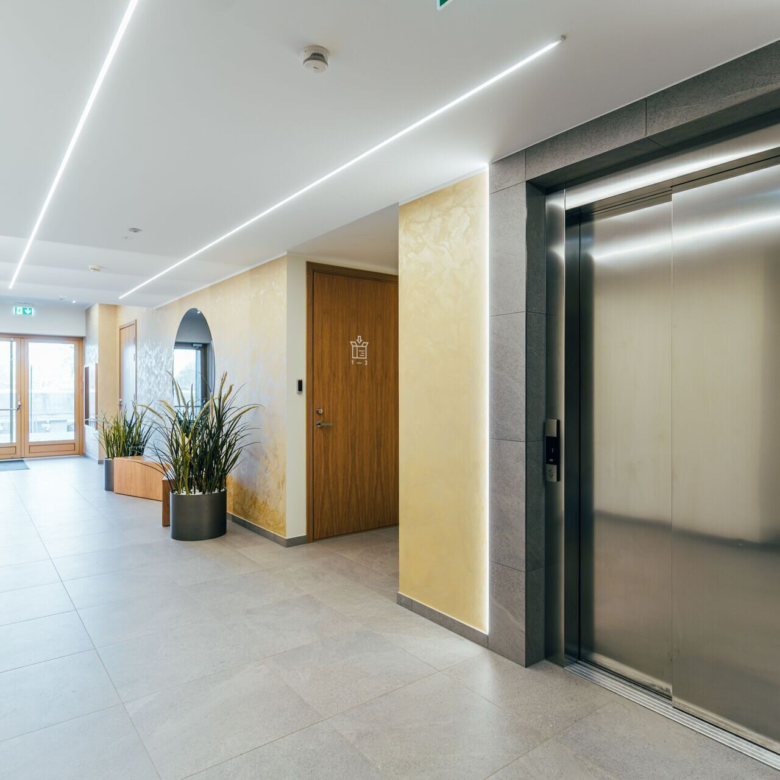 Modern 4-Room Residence in Lahekalda Quarter