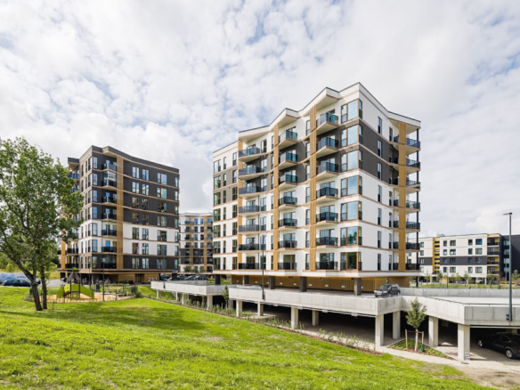 Modern 4-Room Residence in Lahekalda Quarter